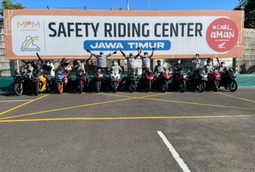 Asosiasi Honda CBR Jatim Ikuti Pelatihan Safety Riding 