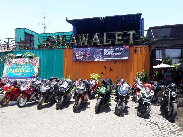 Nobar MotoGP Kediri...Komunitas CBR Rayakan Kemenangan Marquez