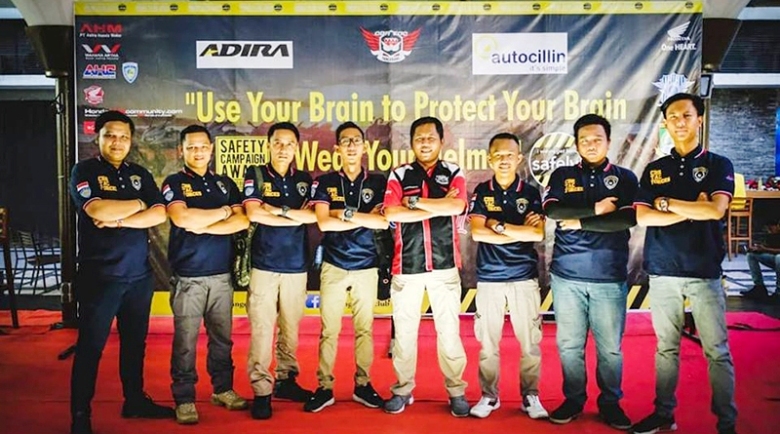 CBR TAC Ajak Masyarakat Tangerang Biasakan Pakai Helm Saat Berkendara
