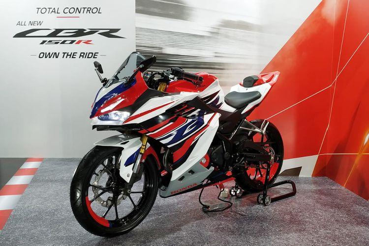 Begini Modifikasi All New CBR150R Tema Daily Racing