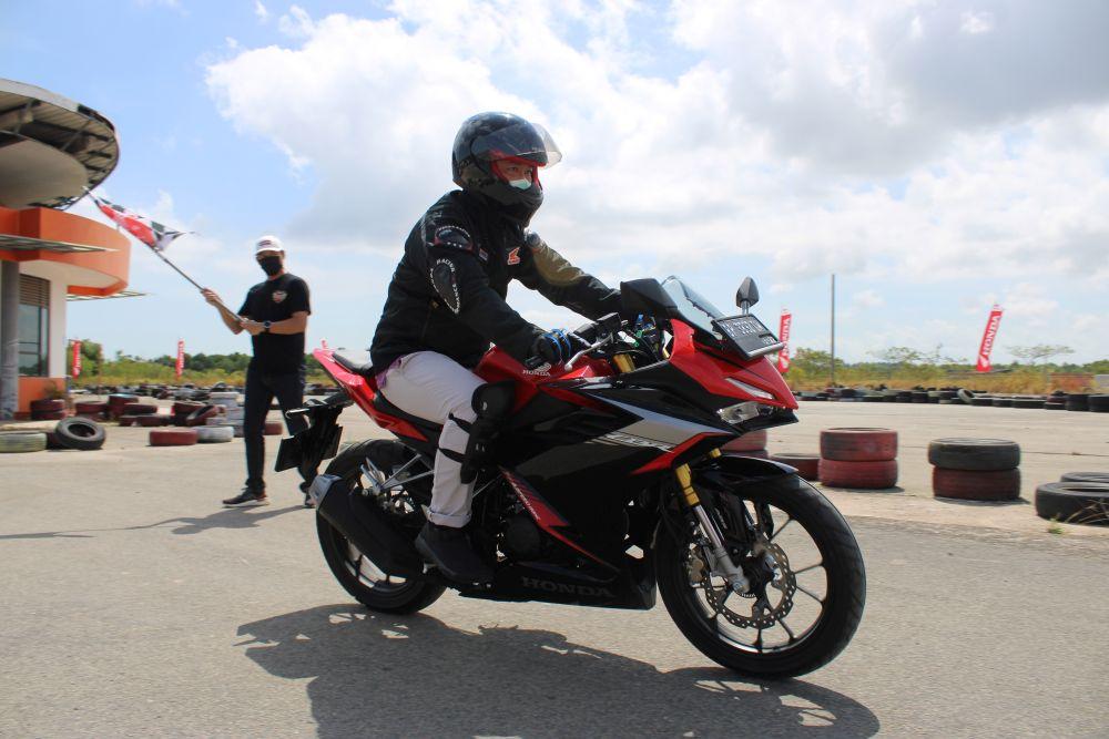Ampun Bang Jago, All New Honda CBR150R Mau Lewat!