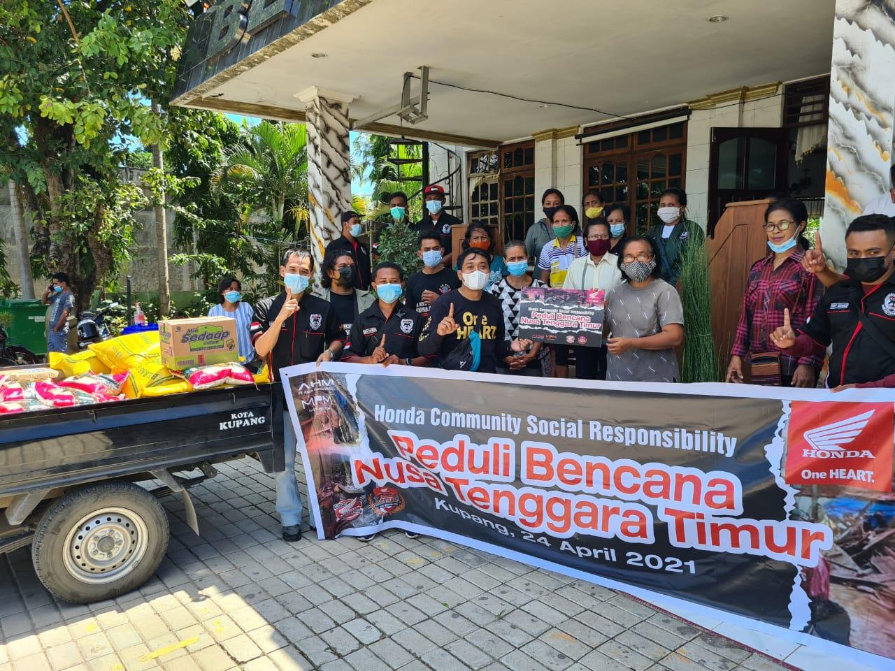 HCSR Komunitas Honda Kupang Pada Korban Bencana Alam Siklon Seroja