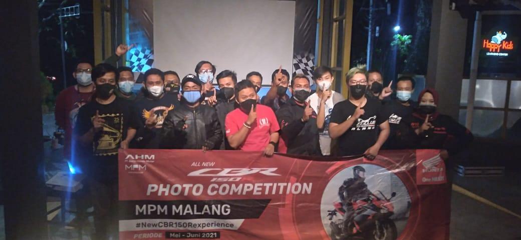 NGOPI SANTUI SAMBIL NOBAR MOTOGP MUGELLO ITALIA BERSAMA CBR CLUB MALANG DAN PAGUYUBAN HONDA MALANG 