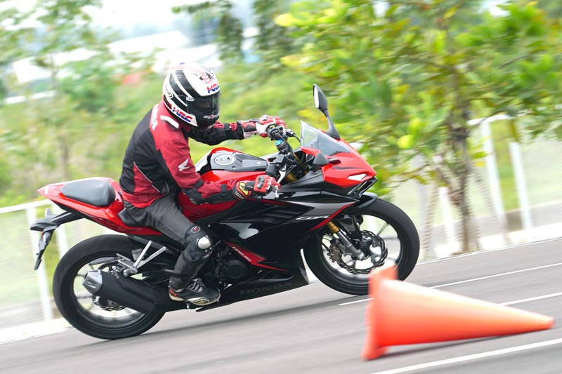 All New CBR150R Punya Karakter Racing