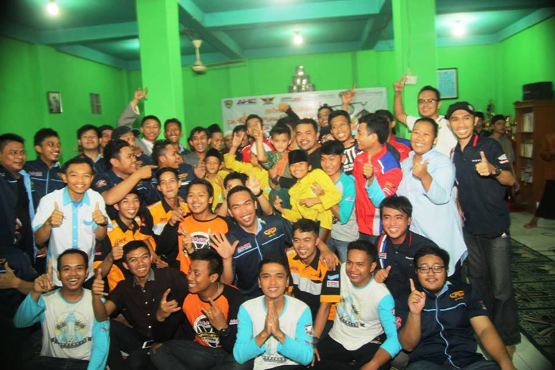 AHC Gelar Baksos dan Bukber Gabungan di Bekasi