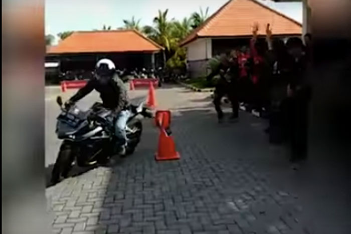 CBR Bali Turing Ke Buleleng Untuk Ramaikan Lounching Motor Sport Honda, Seru! 