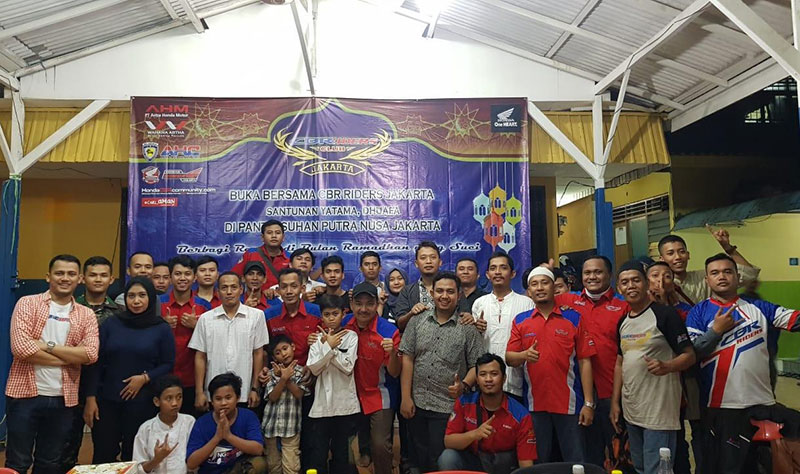 CBR Riders Jakarta Gelar Buka Puasa dan Donasi ke Yayasan Yatim Piatu