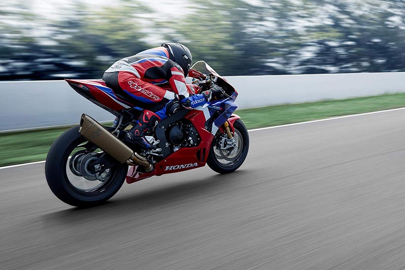 CBR1000RR-R Fireblade SP, Benar-Benar Garang