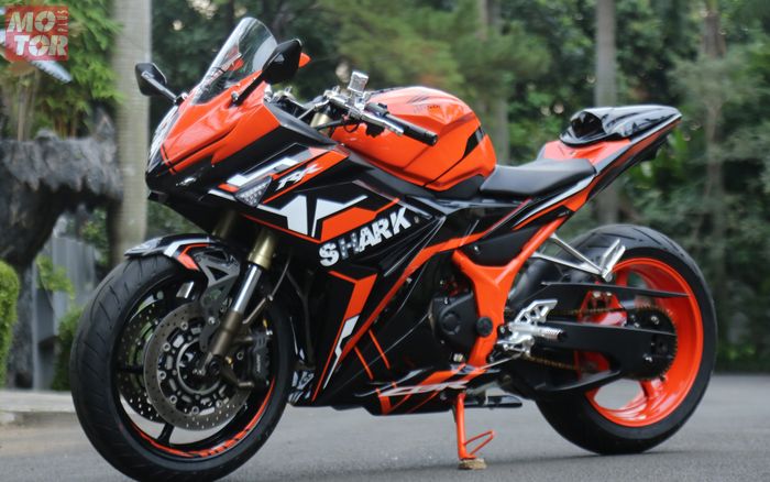 Modifikasi Honda CBR 150R, Makin Kekar Dengan Aplikasi Limbah Moge
