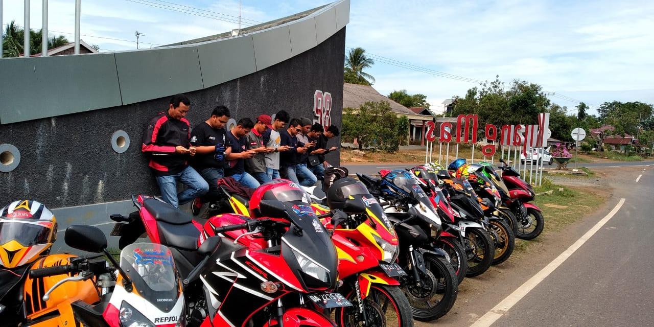 Bro Rully CBR Reborn : Bukit kayangan Tempat Favorit Buat Sunmory