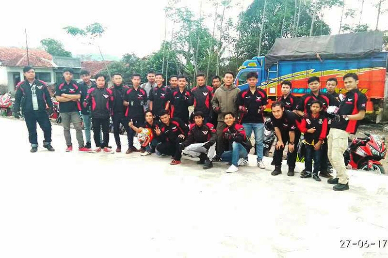 COB Berlebaran Gelar Rolling Silaturahmi Dengan Anggotanya