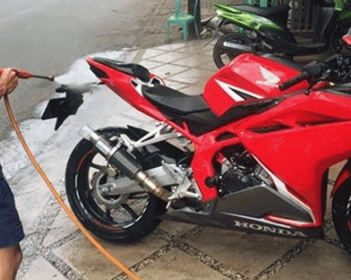 Jangan Asal Cuci Motor All New Honda CBR250RR, Coba Perhatikan Hal Ini