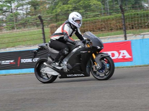 Artis Garindra Bimo Geber Honda RC213V di ICE Day 2018