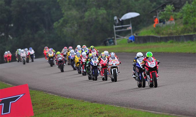 Gerry Salim Cetak Sejarah Bersama All New Honda CBR250RR di Seri Pembuka ARRC