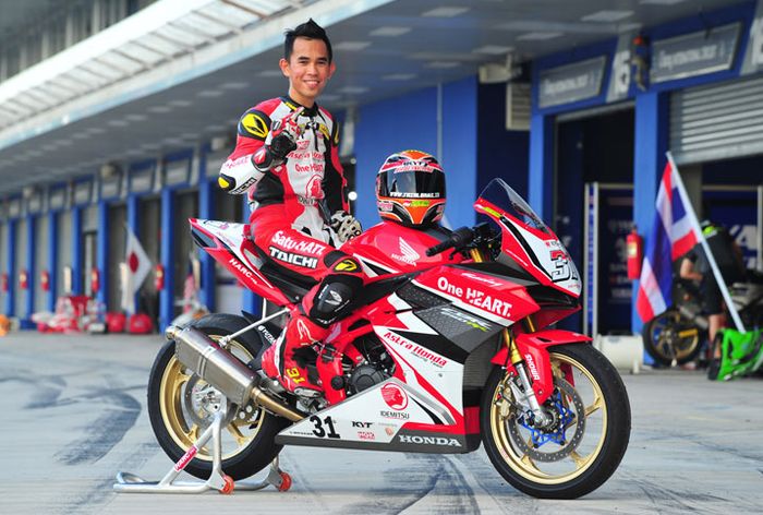 Testimoni Gerry Salim Tentang Performa Honda CBR250RR