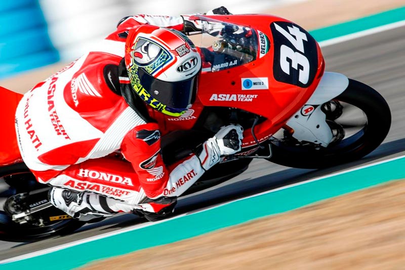 Filosofi Desain Helm Pebalap Binaan Astra Honda