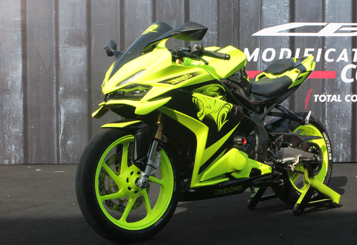 Foto-foto Honda CBR 250RR Modifikasi Ice Day 2018, Keren Nih Bro,,