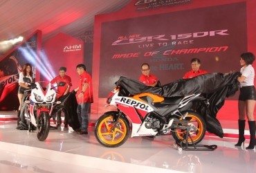 PANGSA PASAR HONDA DI OKTOBER 2014 MENGUAT