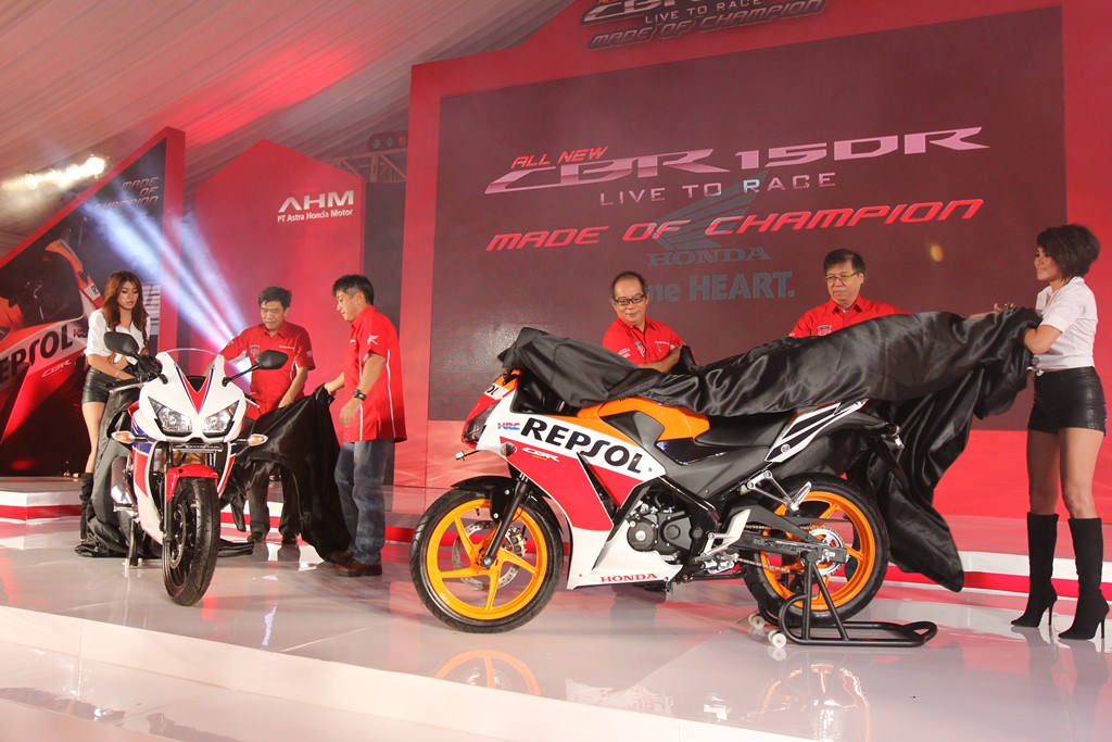 PANGSA PASAR HONDA DI OKTOBER 2014 MENGUAT