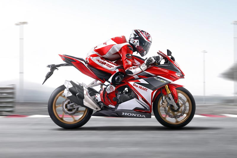 Performa Terbaru  Honda CBR250RR SP Quick Shifter