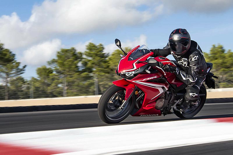 Performa Honda CBR500R Dalam Lintasan