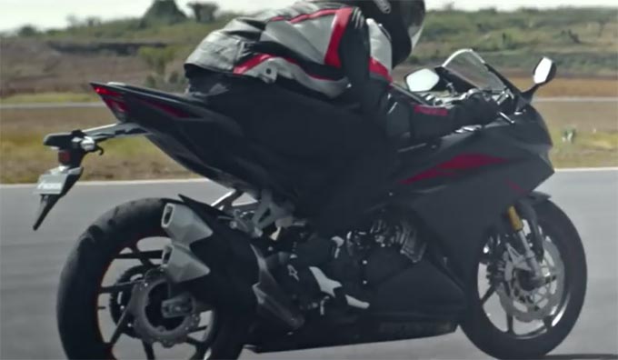 Iklan TV Honda CBR 250RR, Suaranya Asyik Bro!