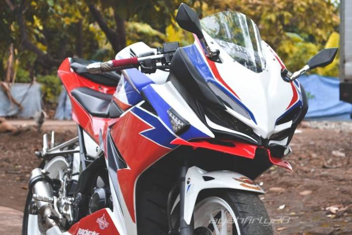 Modifikasi Honda CBR 150R Jadi CBR 250RR Look