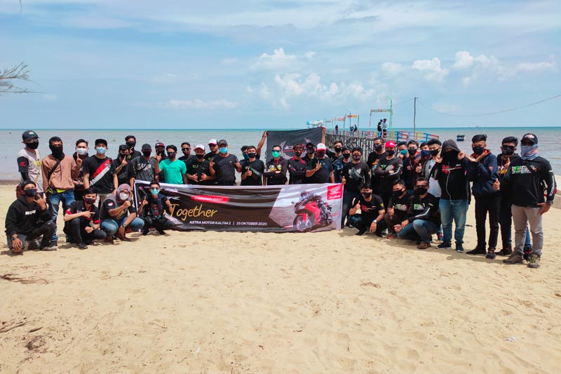 Komunitas CBR Kaltim Sunmori Ke Pantai Persik
