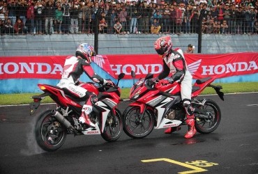 LIVERY MOTOR BALAP PERKUAT KARAKTER ALL NEW HONDA CBR150R