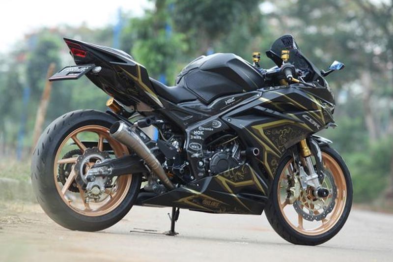 Modifikasi Honda CBR250RR, Dapat Satu Motor Lagi