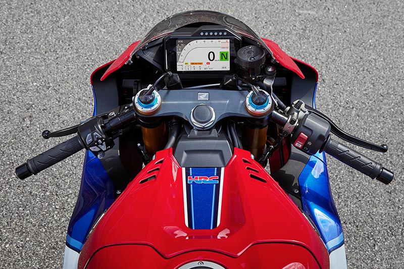 Honda CBR1000RR-R , Upgrade Mesin Hingga Elektronik