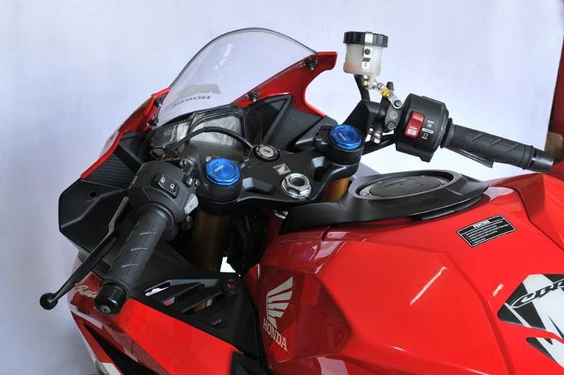 Ubah Posisi Setang Honda CBR250RR, Enggak Lagi Underyoke